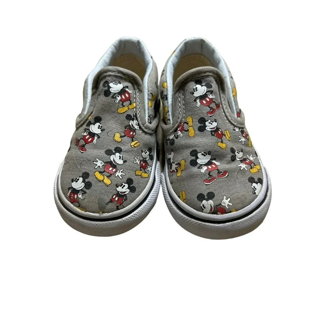 Vans Sz 4.5 Limited Edition Disney Mickey Mouse Shoes